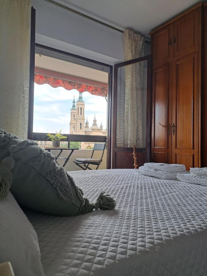 Apartamento Con Vistas Al Pilar Con Aparcamiento Privado Zaragoza Kültér fotó